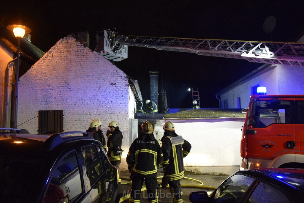 Feuer 2 Koeln Porz Langel Hinter der Kirche P077.JPG - Miklos Laubert